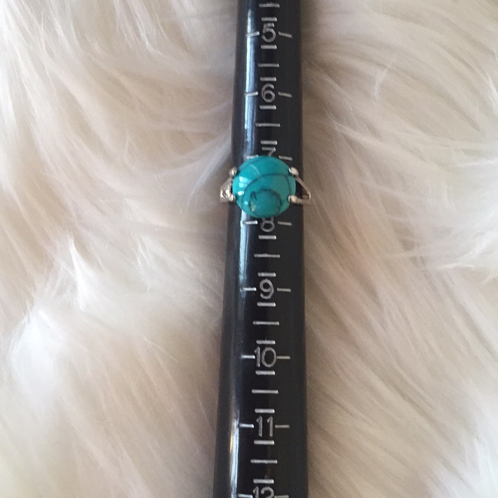 Beautiful Turquoise ring - Picture 2 of 9